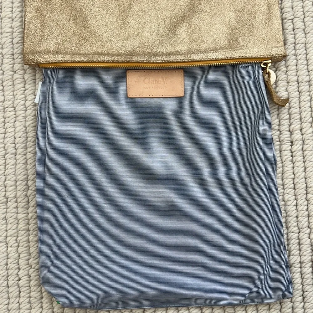 Clare V. Gold metallic fold over clutch - Picture 6 of 7